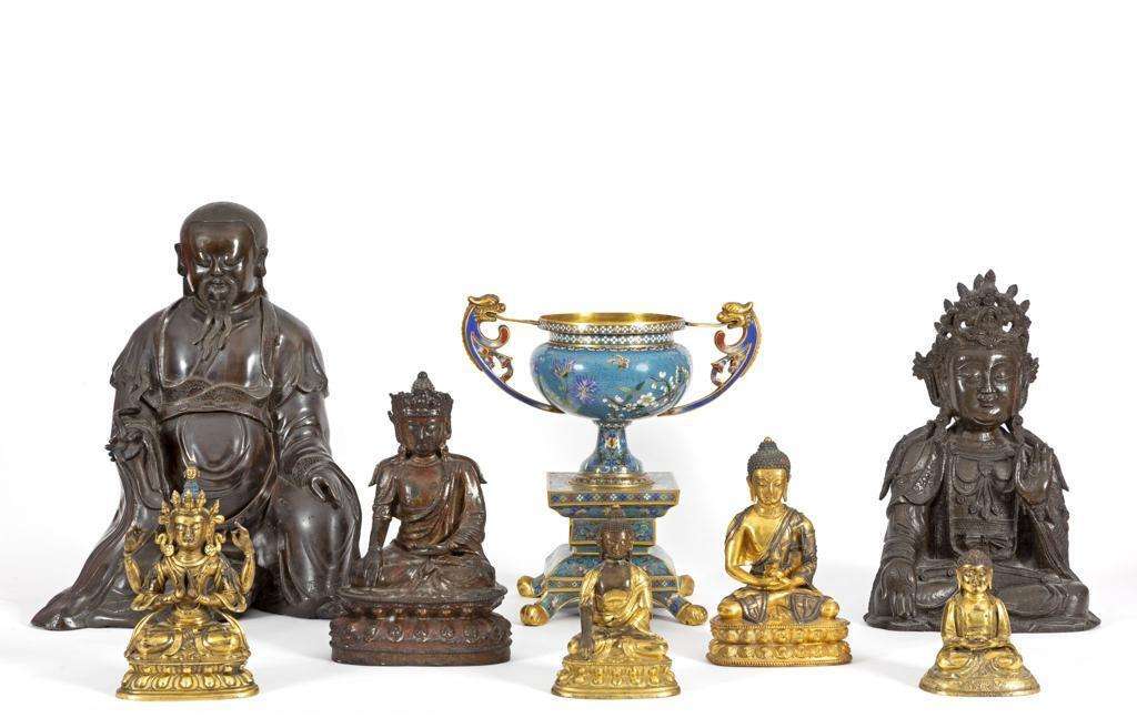 Le Bronze dans l'Art Asiatique : Millénaires de Splendeur et Défis Contemporain