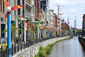 Antiquaire à Molenbeek-Saint-Jean